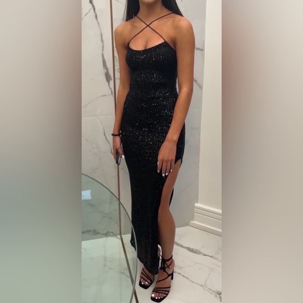 Elegant Black Evening Dress